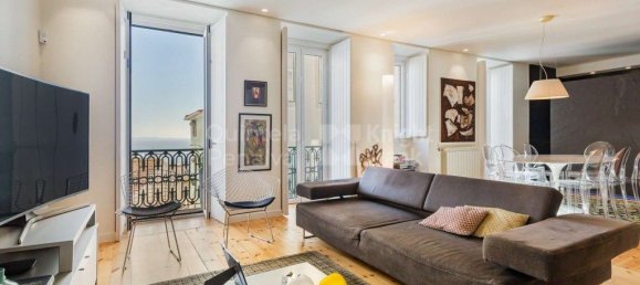 Apartamento de 3 dormitorios en Lisbon, Portugal No. 99727 6