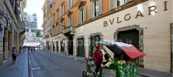 4 Schlafzimmer Wohnung in Rome, Italy, Nr. 179364 2