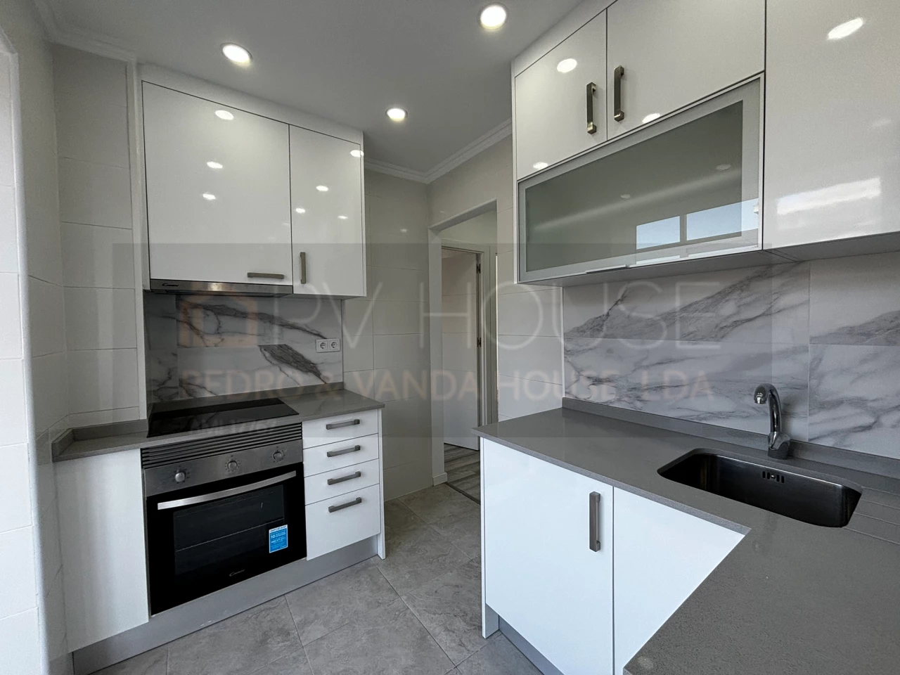 1 bedroom Apartment in Lisbon, Portugal No. 155242