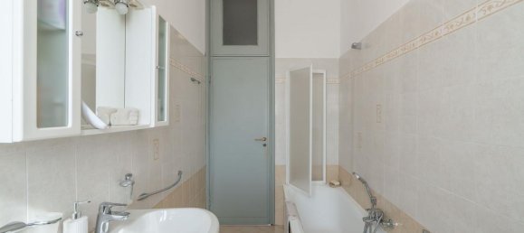 6غرفة شقة في Bologna, Italy رقم 36756 48