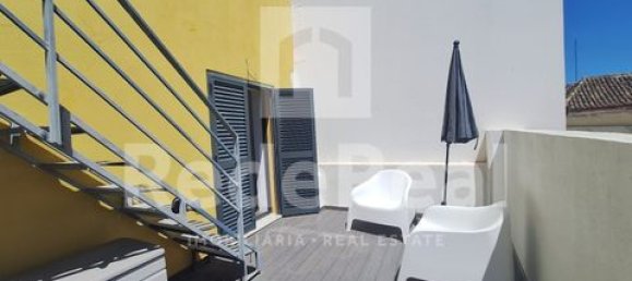 4 bedrooms Villa in Faro, Portugal No. 190173 3