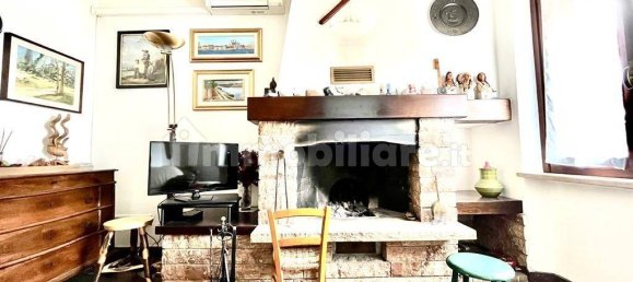 Villa de 3 dormitorios en Peschiera del Garda, Italy No. 226542 8