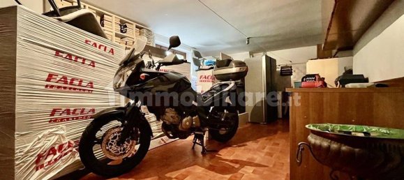 Villa de 3 dormitorios en Peschiera del Garda, Italy No. 226542 24