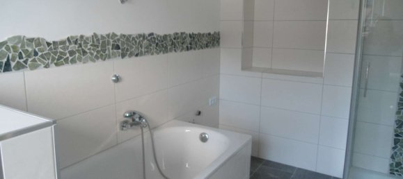 Здание с 7 комнатами в Крефельд, Германия № 270365 13