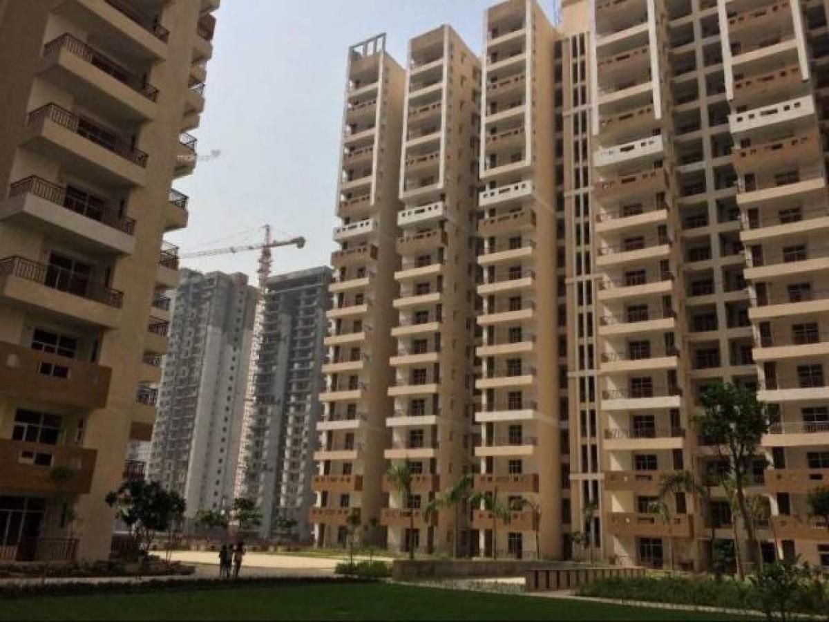 2 bedrooms House in Noida, India No. 65044