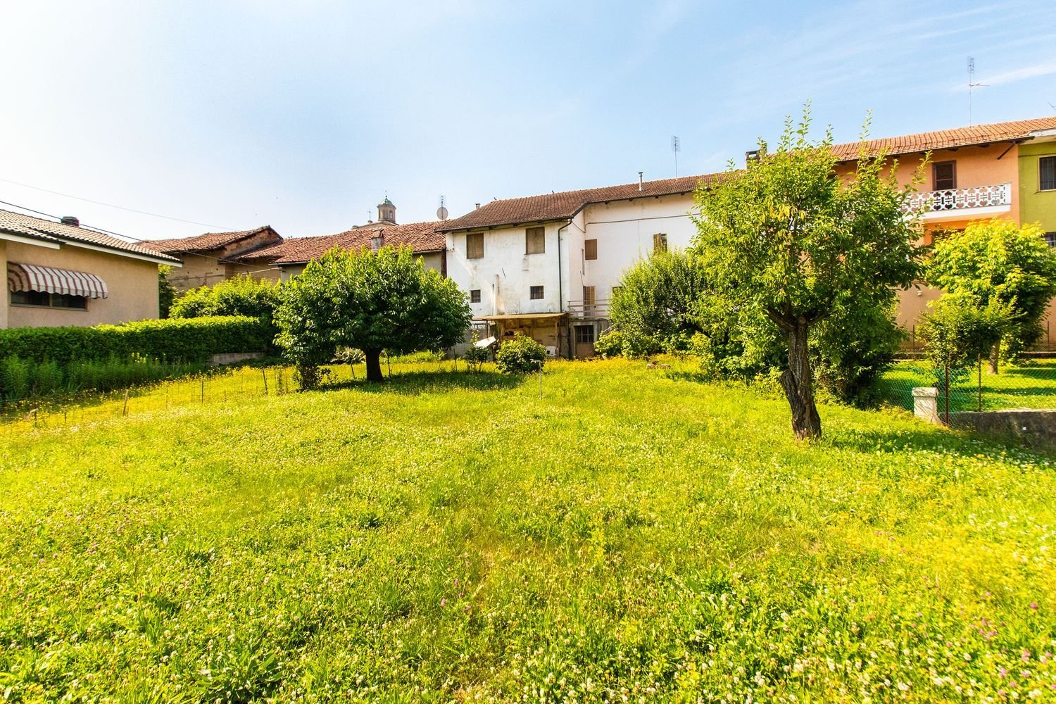 Grundstück in Poirino, Italy 600m², Nr. 68018