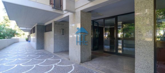 2 bedrooms Apartment in Rome, Italy No. 323640 21