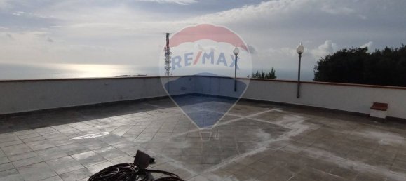 Apartamento de 4 dormitorios en Formia, Italy No. 56775 7