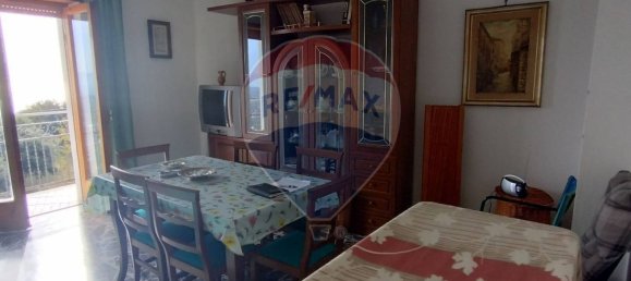 Apartamento de 4 dormitorios en Formia, Italy No. 56775 27