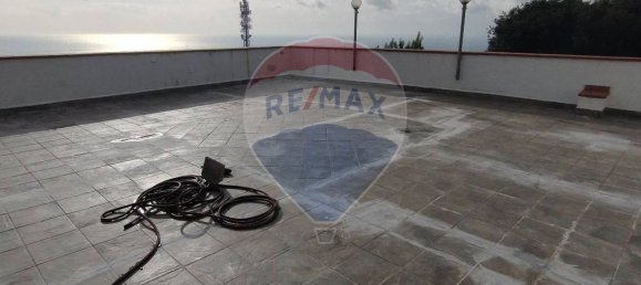 Apartamento de 4 dormitorios en Formia, Italy No. 56775 8