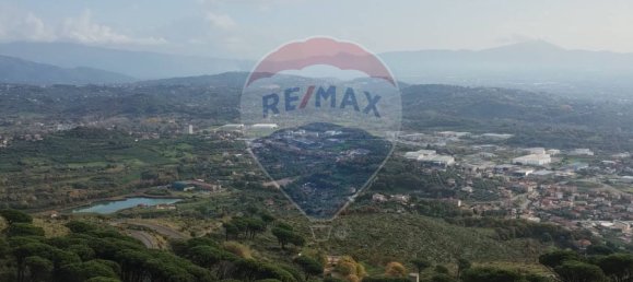 Apartamento de 4 dormitorios en Formia, Italy No. 56775 11