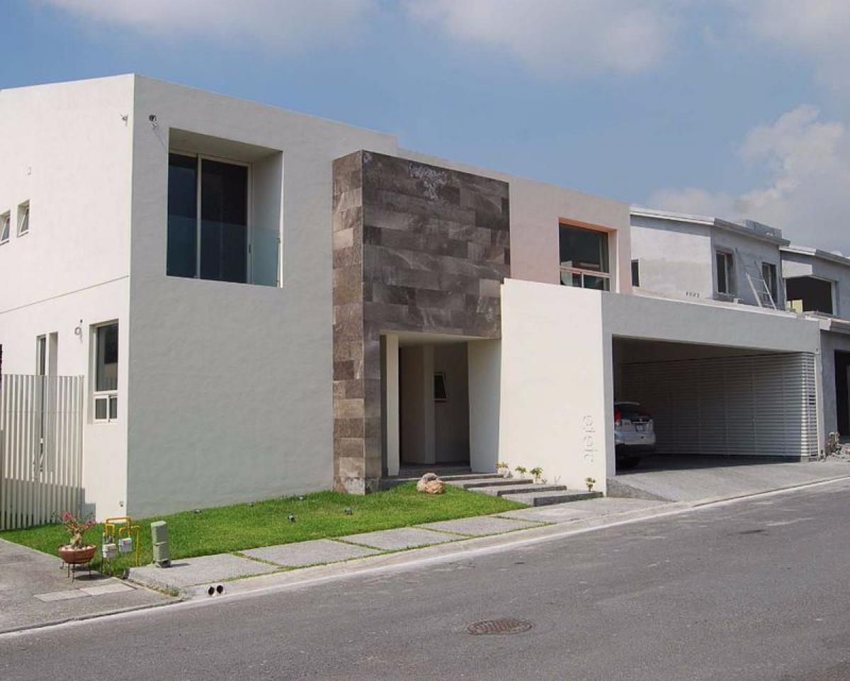 3 bedrooms House in Nuevo Leon, Mexico No. 169428