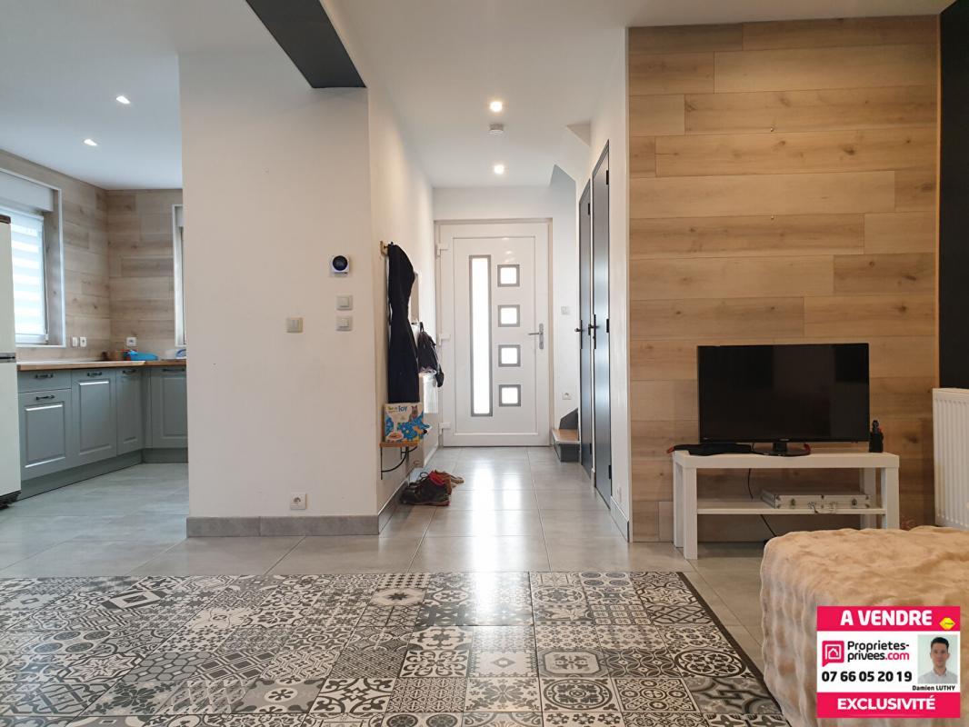 4 غرف نوم منزل في Leval, France رقم 41230