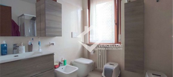 5-Zimmer Wohnung in Novara, Italy, Nr. 297094 30
