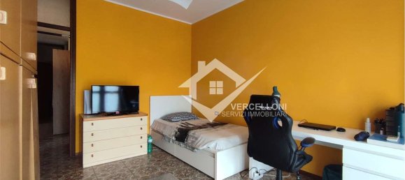 5-Zimmer Wohnung in Novara, Italy, Nr. 297094 35