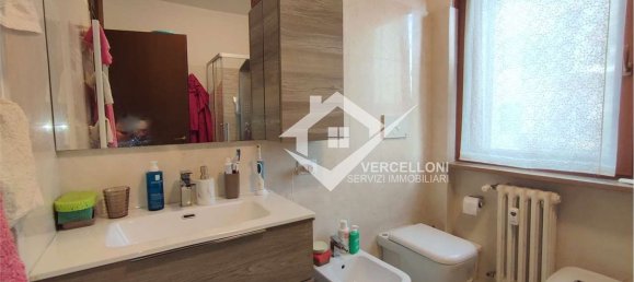 5-Zimmer Wohnung in Novara, Italy, Nr. 297094 32