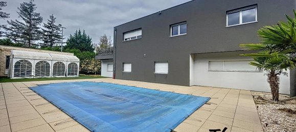 2 bedrooms House in Colmar, France No. 224479 10