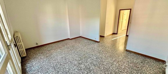 3 rooms Apartment in Milan, Italy No. 338173 7