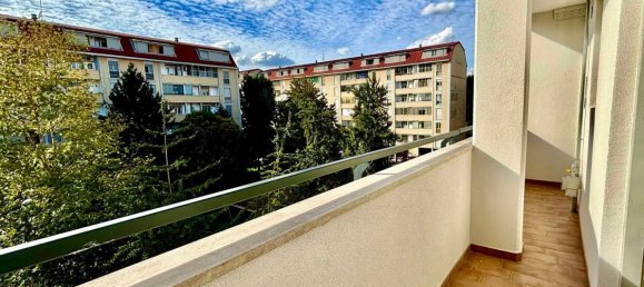 3 rooms Apartment in Milan, Italy No. 338173 24
