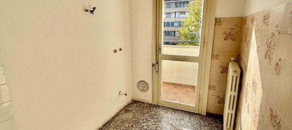 3 rooms Apartment in Milan, Italy No. 338173 9