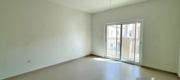 4 Schlafzimmer Villa in Dubai Land, UAE, Nr. 28740 10