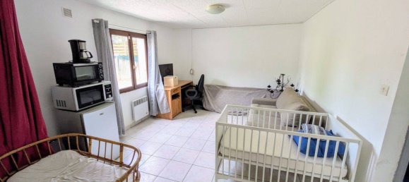 3 Schlafzimmer Haus in Sollies-Pont, France, Nr. 329031 10