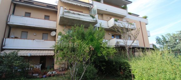 4 chambres Appartement à Teramo, Italy No. 337038 3