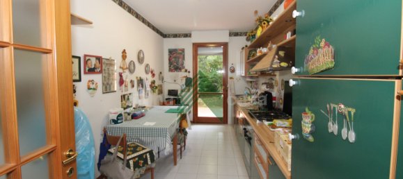 4 chambres Appartement à Teramo, Italy No. 337038 8