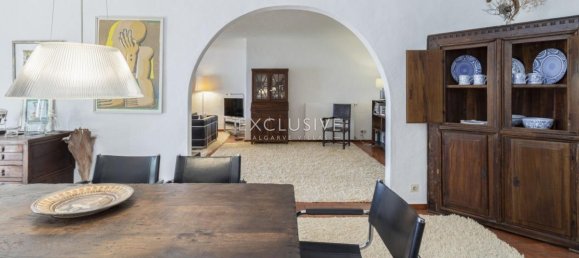 4 bedrooms Villa in Lagoa, Portugal No. 7477 7