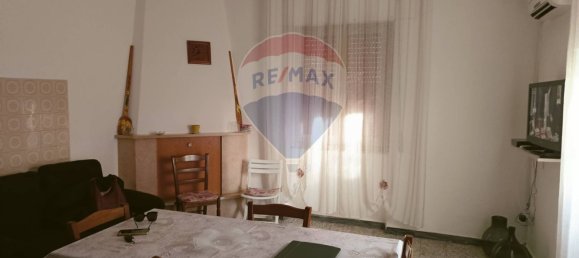 Apartamento de 3 dormitorios en San Salvo, Italy No. 325899 3