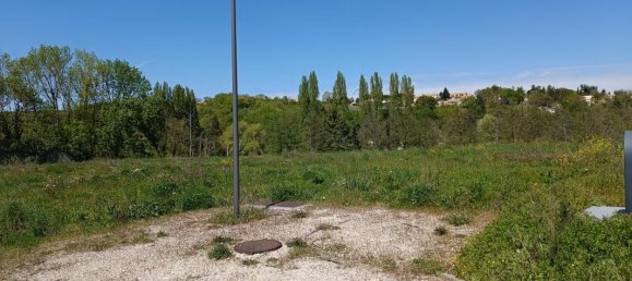 Grundstück in Ruelle-sur-Touvre, France 2405m², Nr. 103519 3