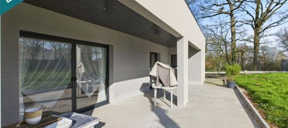 3 Schlafzimmer Haus in Mayenne, France, Nr. 311451 4