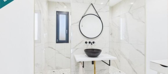 3 Schlafzimmer Haus in Mayenne, France, Nr. 311451 16