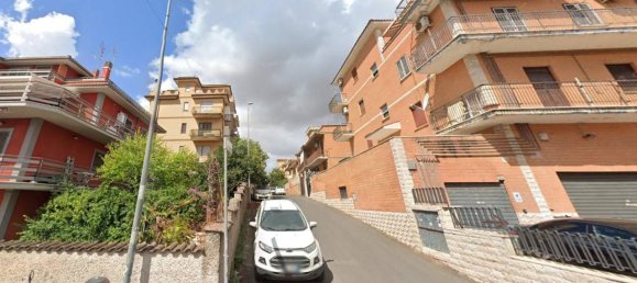 1 room Parking in Rome, Italy No. 26084 2