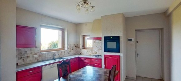 4 bedrooms House in Guiclan, France No. 275064 7