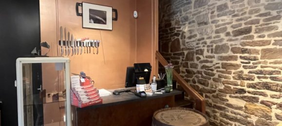 40m² Commercial property in Beaune, France No. 355850 3