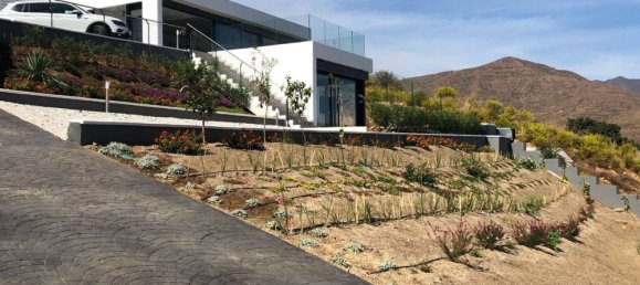 4 bedrooms Villa in Mijas, Spain No. 261139 2