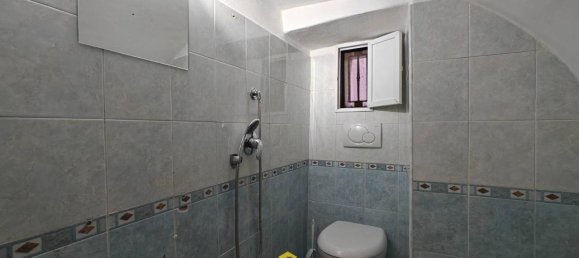 Квартира с 2 комнатами в Альтамура, Италия № 143905 3