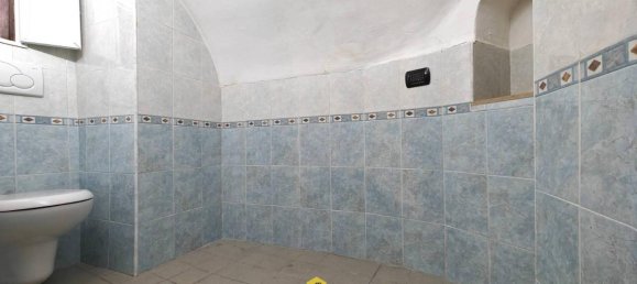 Квартира с 2 комнатами в Альтамура, Италия № 143905 2