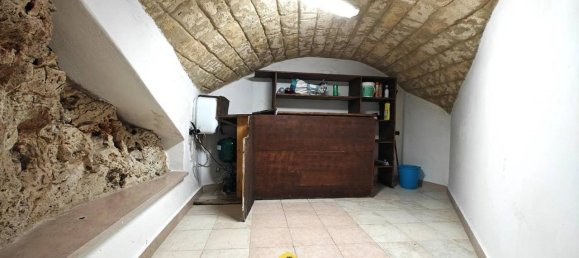 Квартира с 2 комнатами в Альтамура, Италия № 143905 7