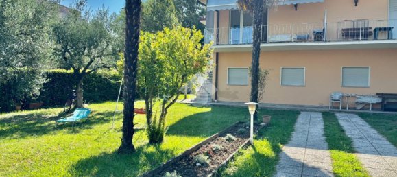 2 bedrooms Apartment in Lazise, Italy No. 271761 3