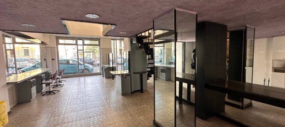 1-salle Propriété commerciale à Turin, Italy No. 62776 4