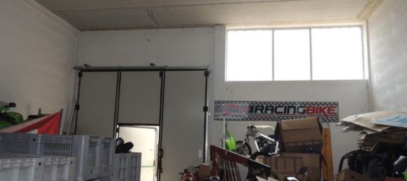 Lagerhaus in Villanterio, Italy 363m², Nr. 133584 3