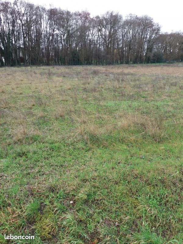 700m² Land in Camblanes-et-Meynac, France No. 104713