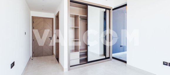 Apartamento de 2 dormitorios en Business Bay, UAE No. 12876 2