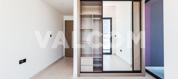 Apartamento de 2 dormitorios en Business Bay, UAE No. 12876 3