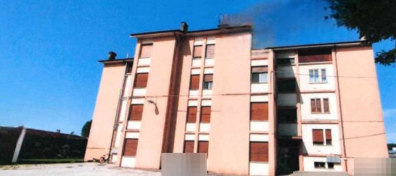 5 Schlafzimmer Wohnung in Pordenone, Italy, Nr. 374789 2