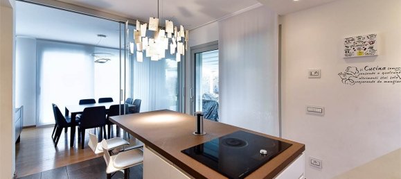 3 bedrooms Apartment in Capiago Intimiano, Italy No. 326700 11