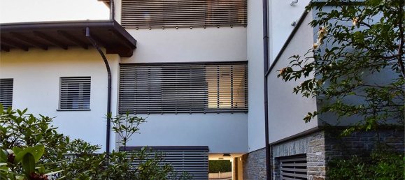 3 bedrooms Apartment in Capiago Intimiano, Italy No. 326700 6