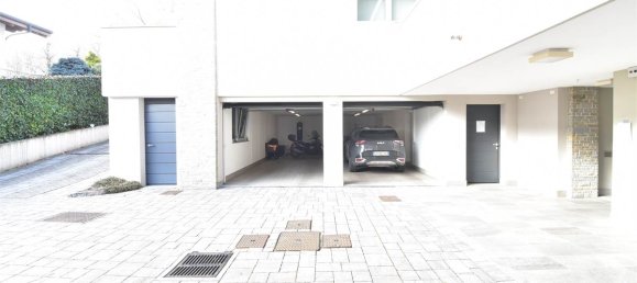 3 bedrooms Apartment in Capiago Intimiano, Italy No. 326700 41